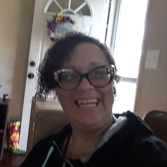 Meet your Posher, Racquel - Picture 5 of 8